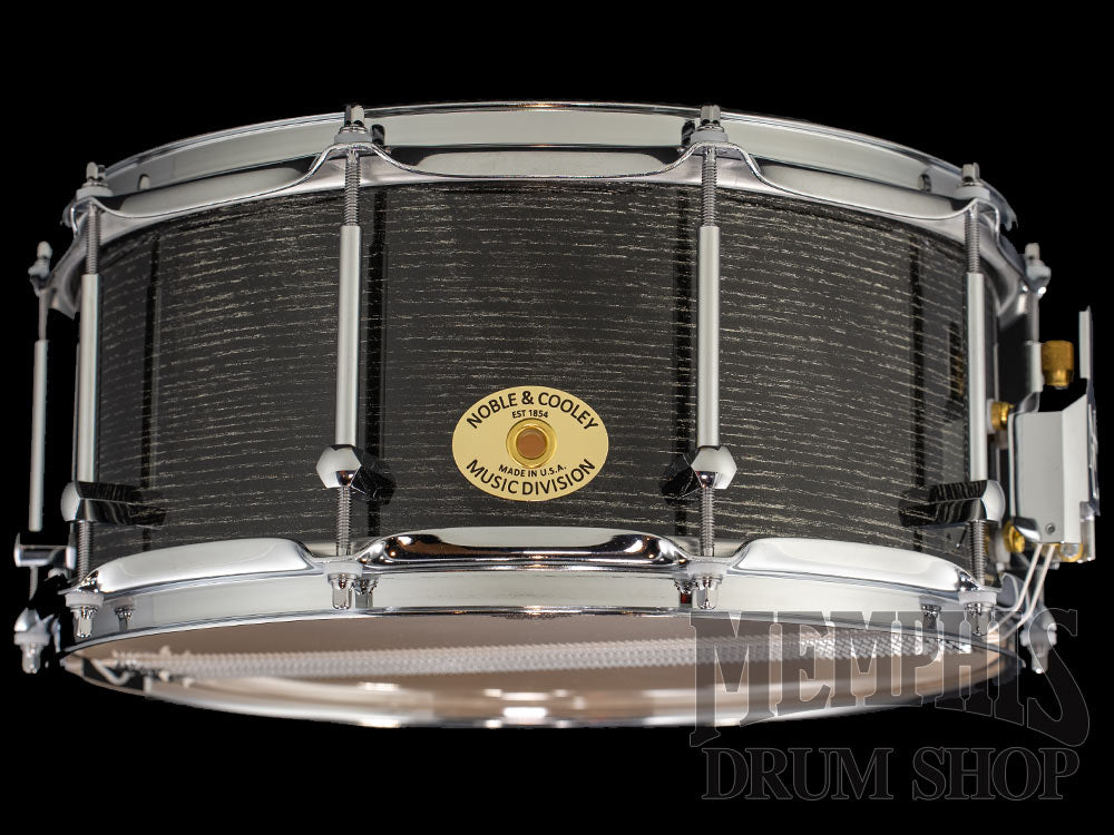 Noble & Cooley 14x6 Solid Shell Classic Ash Snare Drum - Silver Vein Black Gloss Lacquer