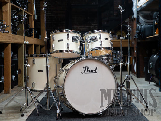 Vintage Pearl 70s Fiberglass Drum Set 22/12/13/16/14 - White with Vintage Hardware