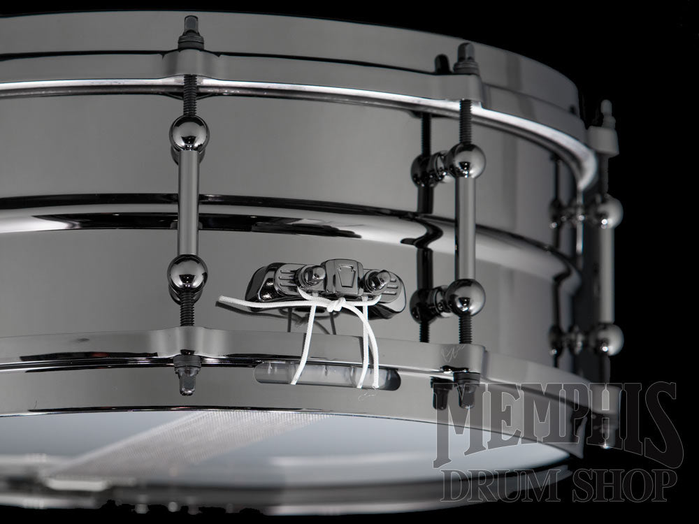 Ludwig 14x5.5 Universal Black Brass Snare Drum with Black Hardware