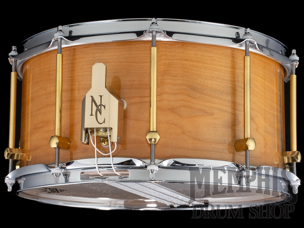Noble & Cooley 14x7 Solid Shell Classic Maple Snare Drum - Natural Gloss