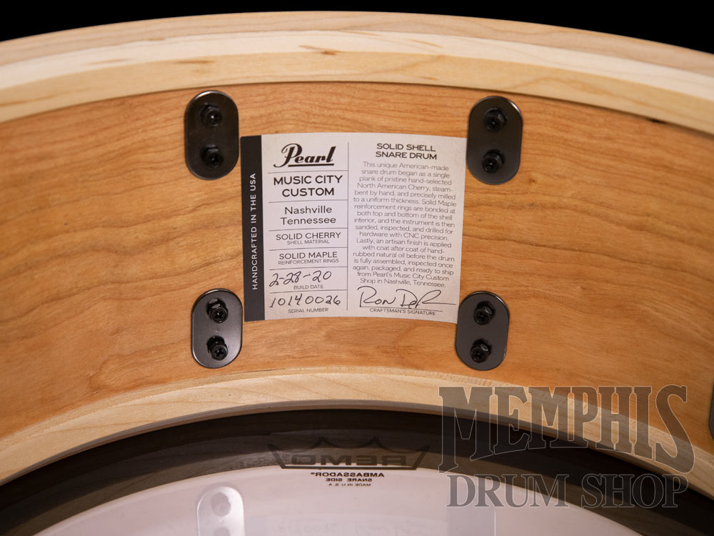 Pearl 14x6.5 Music City Custom Solid Cherry Snare Drum