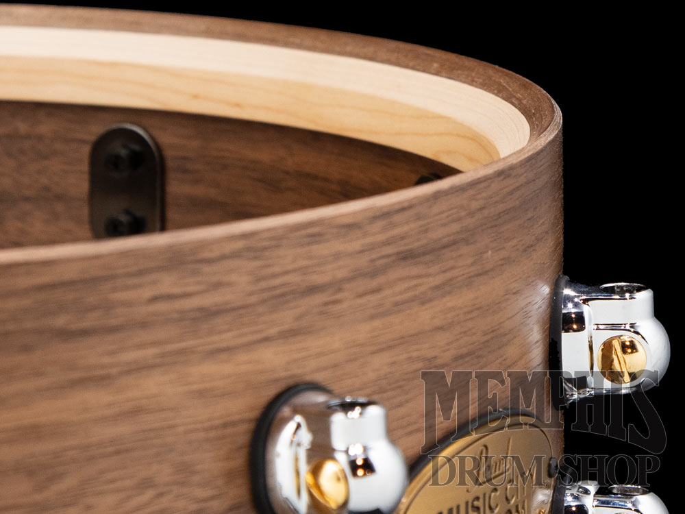 Pearl 14x5 Music City Custom Solid Walnut Snare Drum