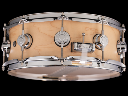 DW 14x5 Collector's Series Maple VLT Snare Drum - Natural Satin Oil