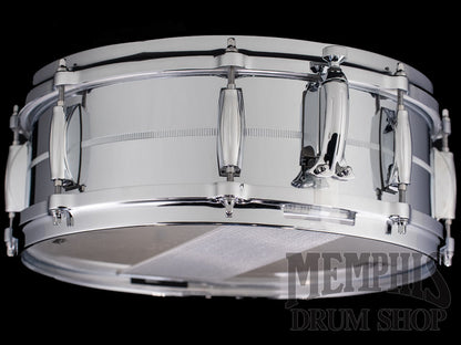 Gretsch 14x5 USA Custom Chrome Over Brass Snare Drum