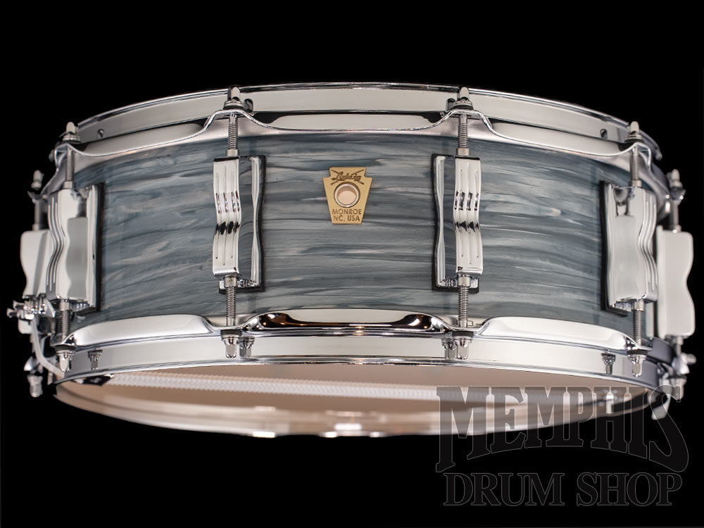 Ludwig 14x5 Classic Maple Snare Drum - Vintage Blue Oyster