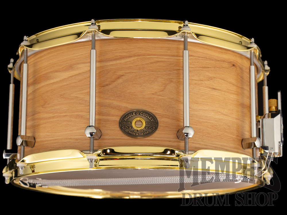 Noble & Cooley 14x7 Special Edition Solid Shell Classic Hickory Snare Drum