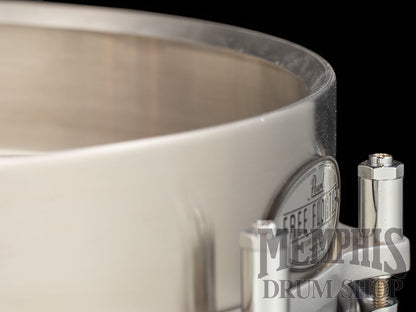 Pearl 14x3.5 Free Floating Stainless Steel Snare Drum