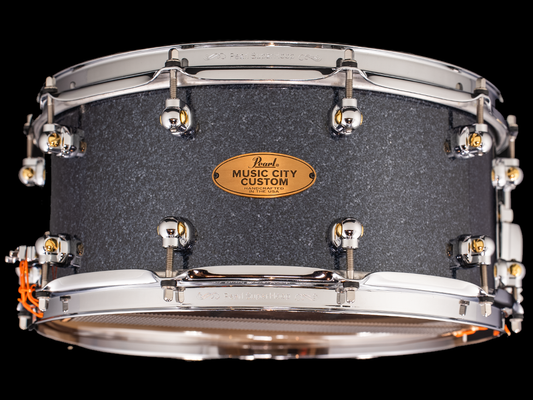 Pearl 14x6.5 Music City Custom Solid Walnut Snare Drum - Charcoal Black Sparkle