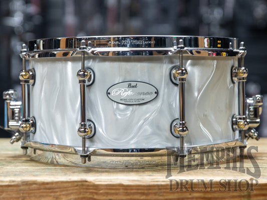 Used Pearl 13x6.5 Music City Custom Reference Pure Snare Drum - White Satin Moire