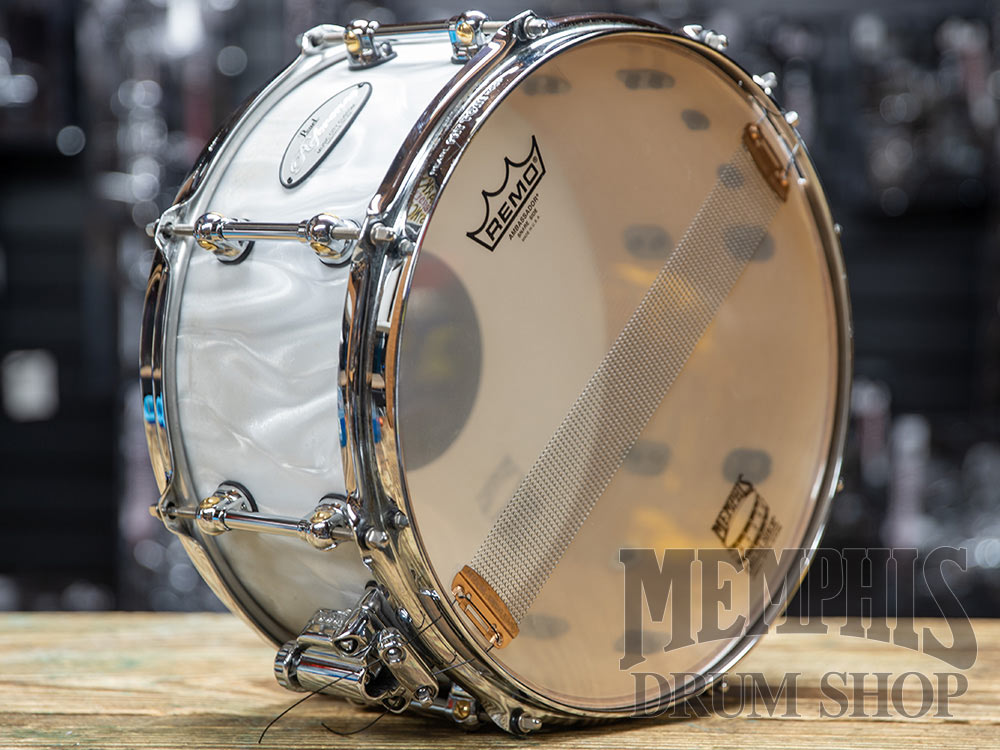 Used Pearl 13x6.5 Music City Custom Reference Pure Snare Drum - White Satin Moire