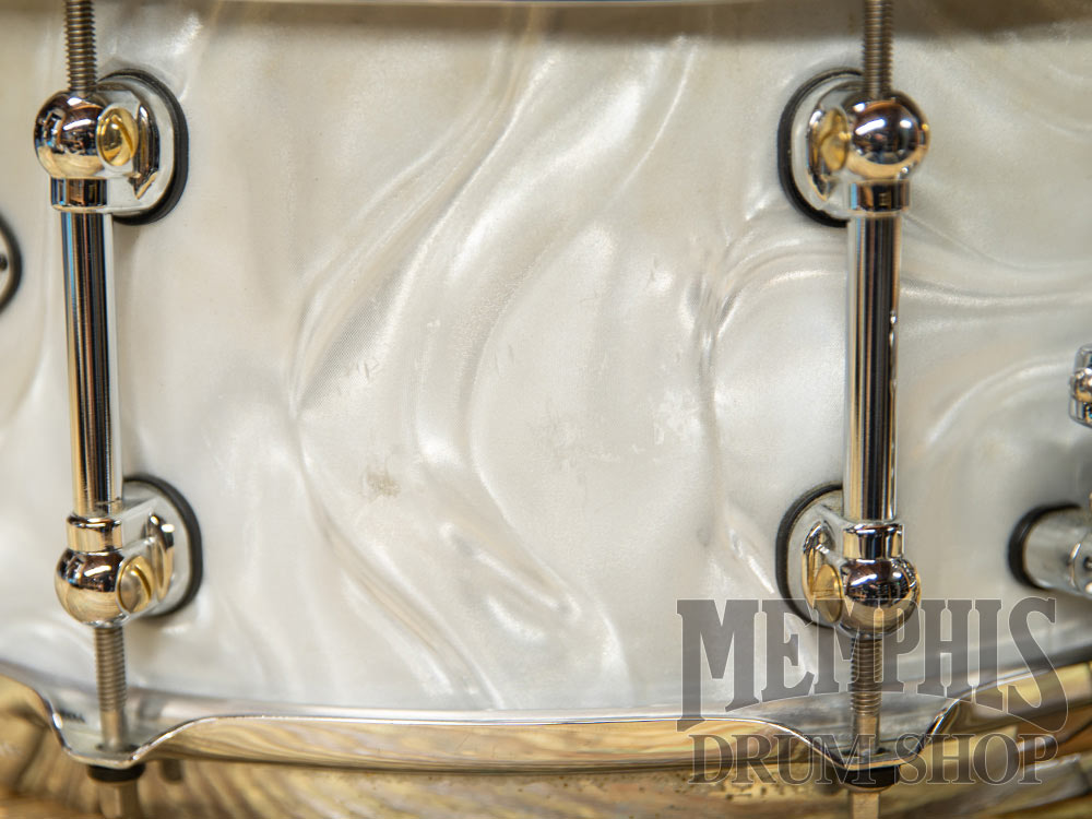 Used Pearl 13x6.5 Music City Custom Reference Pure Snare Drum - White Satin Moire