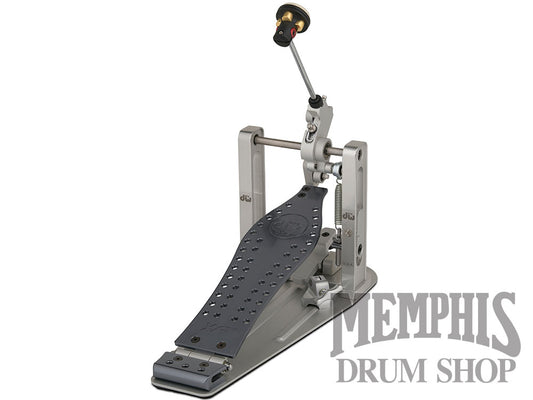 DW MFG Series Machined Direct Drive Single Bass Drum Pedal with Case - XF Extended Footboard