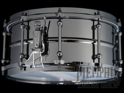 Ludwig 14x6.5 Universal Black Brass Snare Drum with Black Hardware