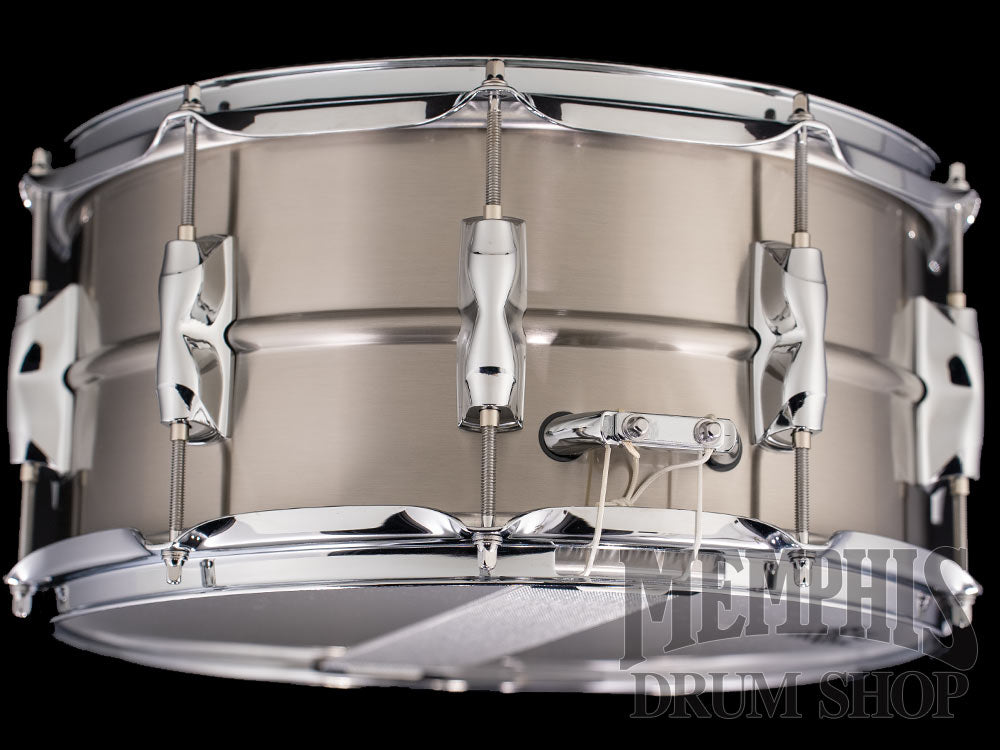 Yamaha 14x7 Recording Custom Stainless Steel Snare Drum