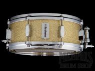 Milestone 14x5.5 Founder's Model Fiberglass Snare Drum with 8 Lugs - Gold Sparkle